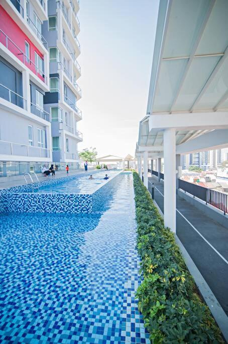 Apartment Pop Kitty Octagon Premium Town Center 2br By Grab A Ipoh