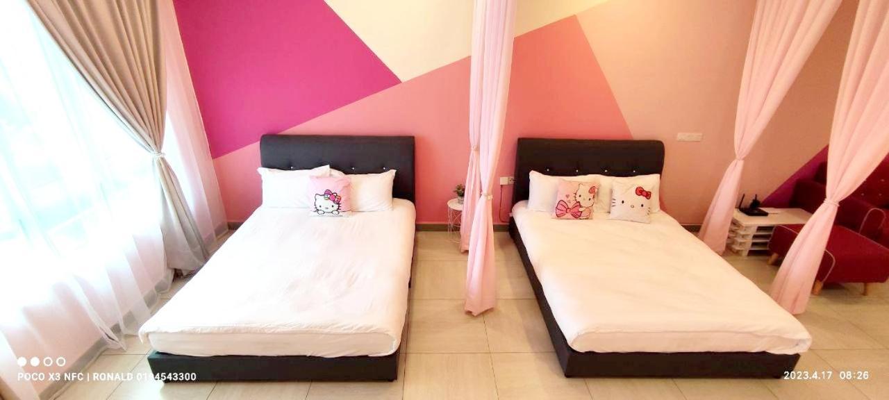 Pop Kitty Octagon Premium Town Center 2br By Grab A Apartment *