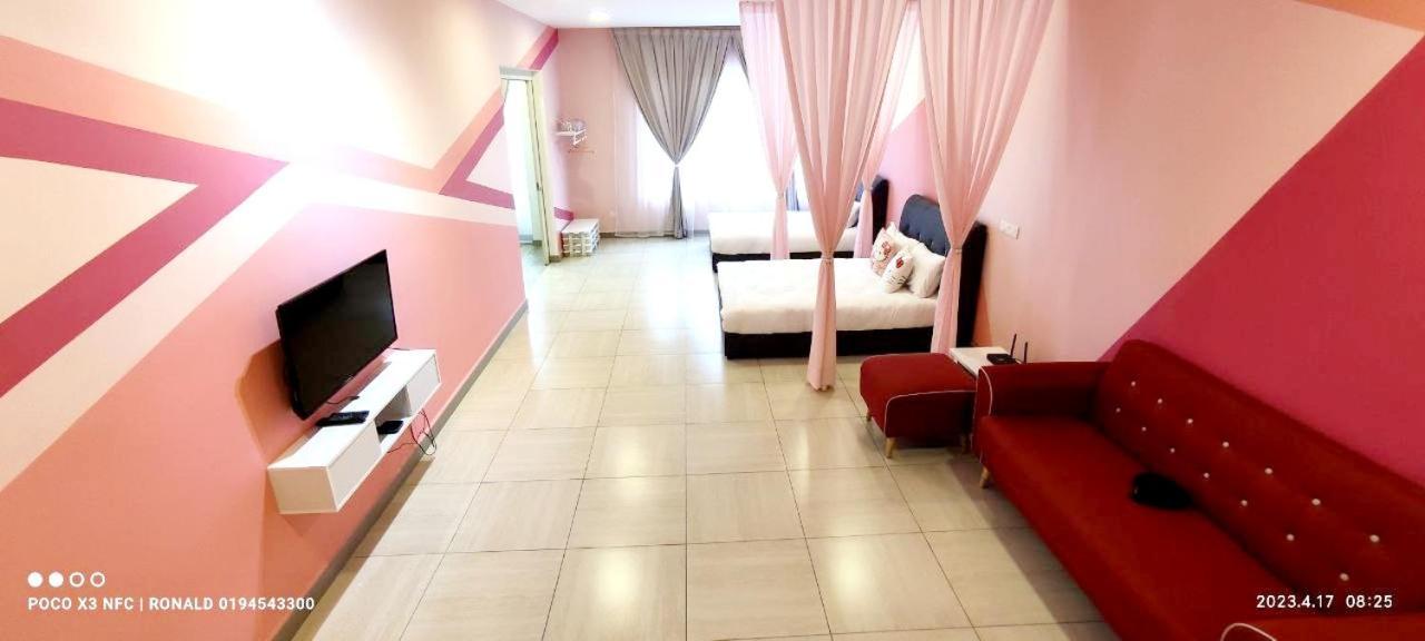 Apartment Pop Kitty Octagon Premium Town Center 2br By Grab A